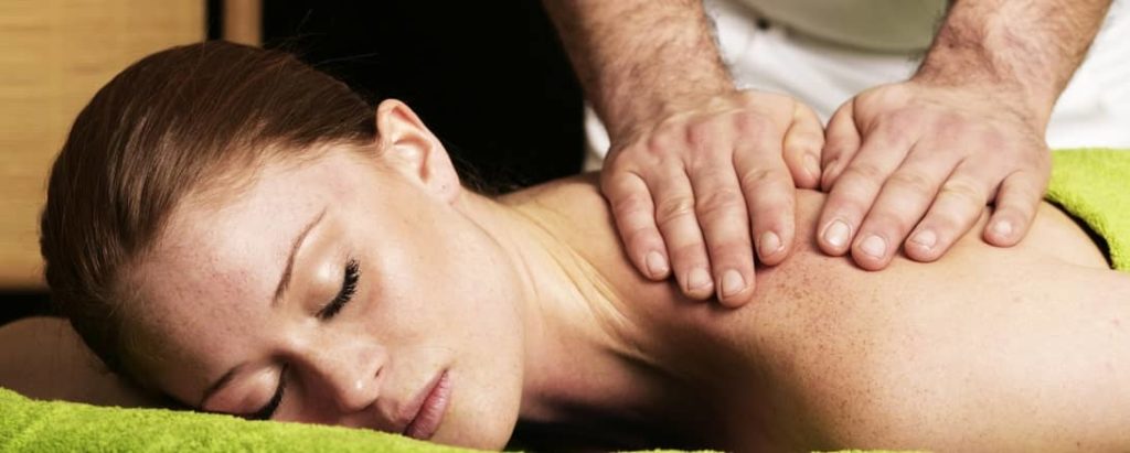 Entspannung für den Rücken durch Massagen